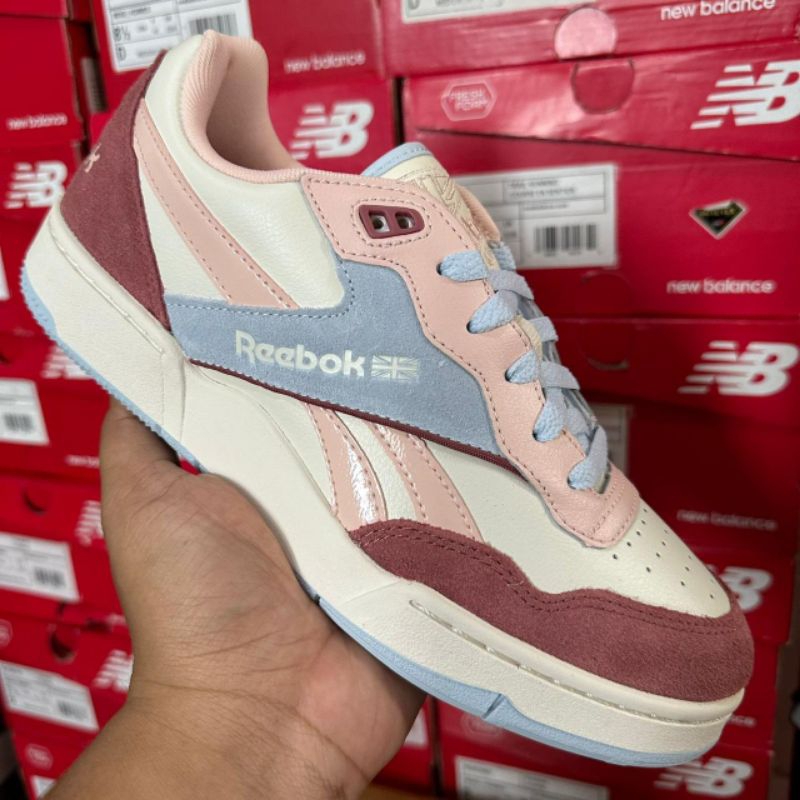 Reebok Women's Bb 4000 Ii Sneakers