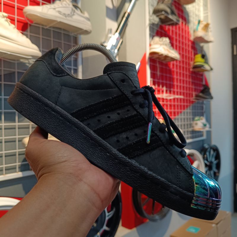 adidas gazelle silver green womens Adidas Superstar II | Men's | Black/White main image 0