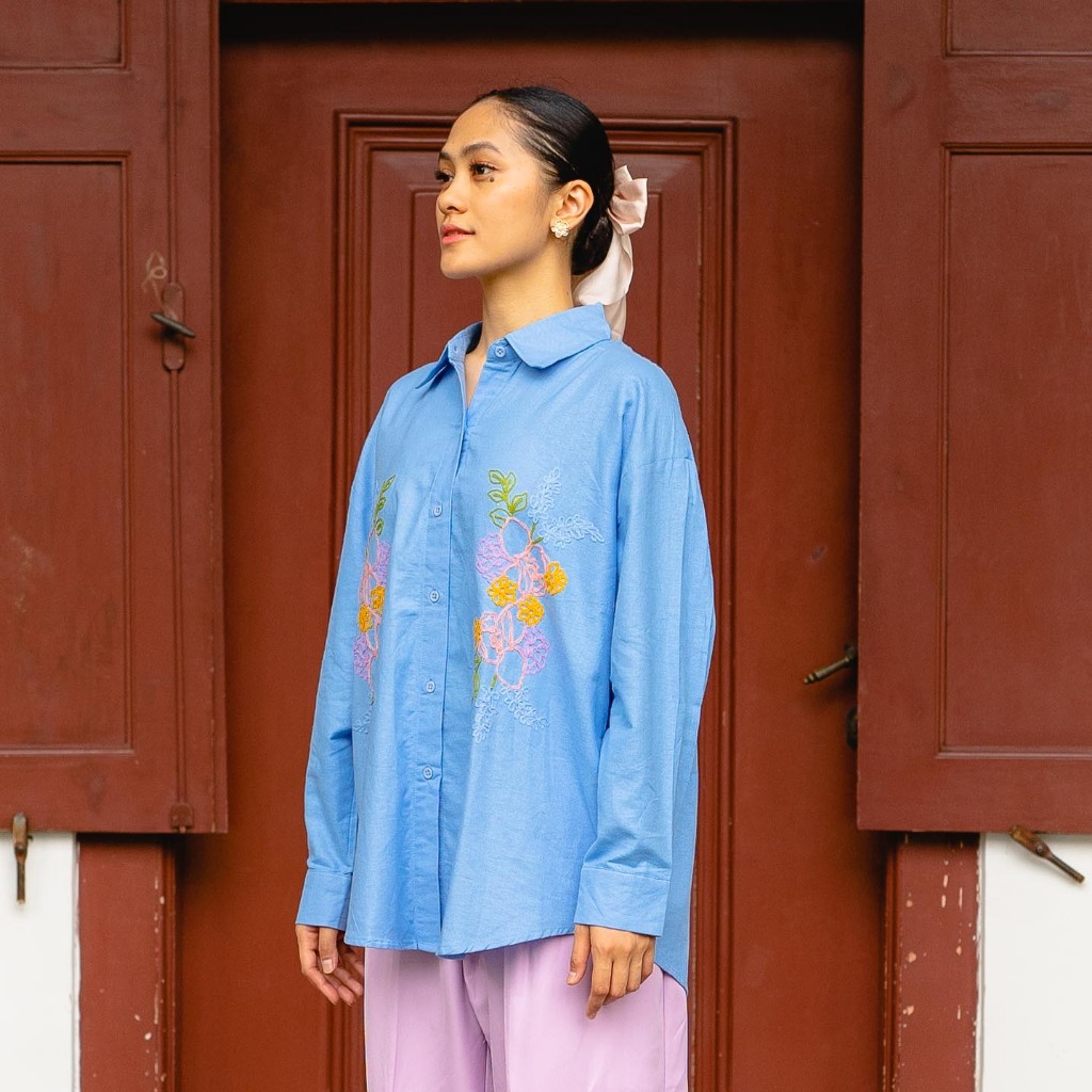 Jual NONAETAL Wesslie Top Long Sleeve Yale Blue | Shopee Indonesia