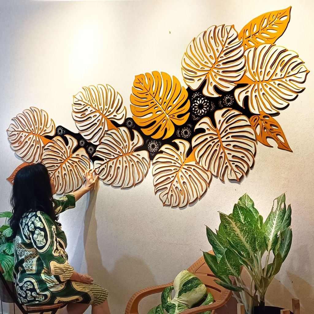 GRANDIOSA MONSTERA HIASAN DINDING UKURAN BESAR 2.25m X 1.2m bahan kayu albasia multilayer
