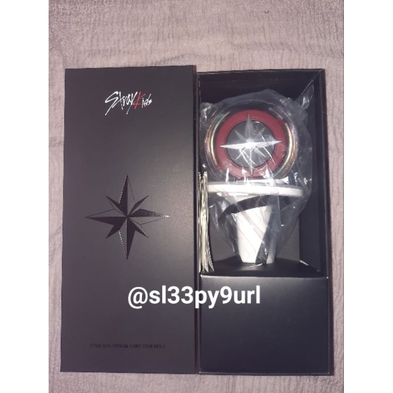 Jual BOOKED! LIGHTSTICK LS STRAY KIDS OFFICIAL (ada robekan didalam box ...