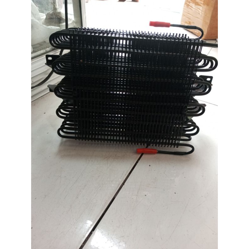 Jual kondensor kotak lipat showcase,frezer box 35U original | Shopee ...