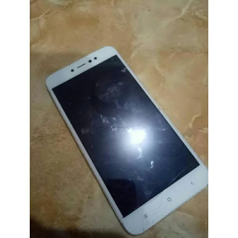 Jual Lcd Tc Hp Xiomi Redmi Not 5a minus Tc Retak dikit Sentuh normal