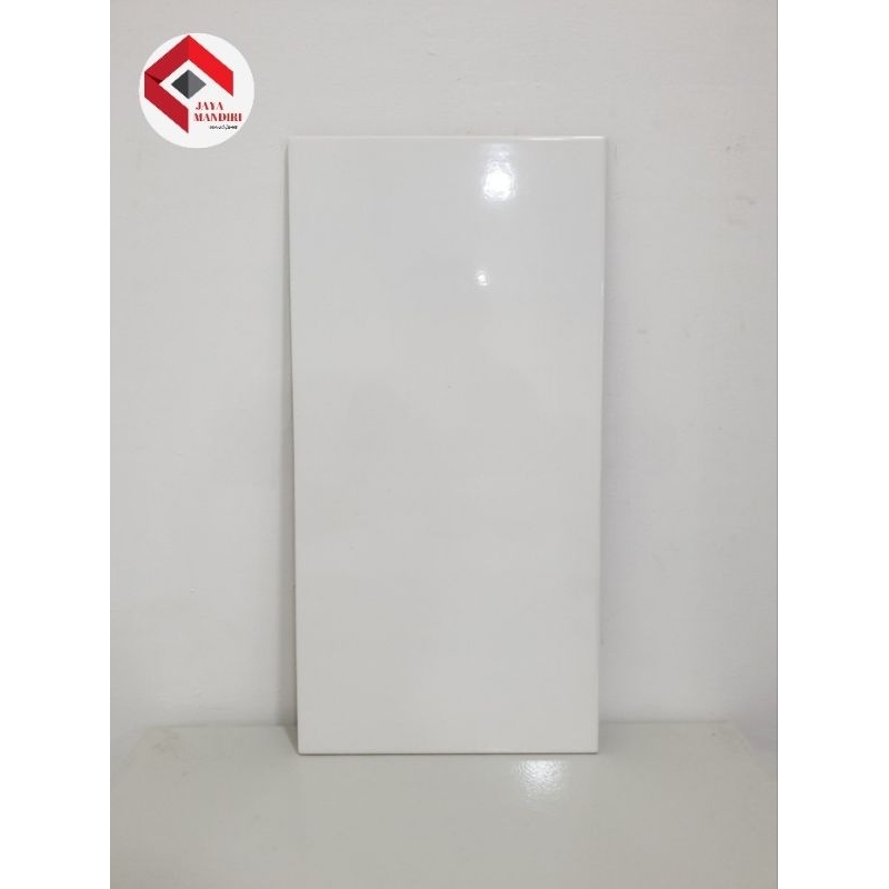 Jual Keramik Dinding 25x50 Kw1 Element Solid White | Shopee Indonesia
