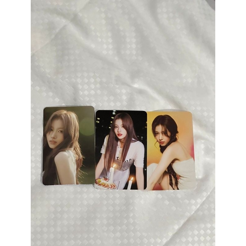 Jual TWICE Nemo Photocard - Nayeon Jeongyeon Momo Sana Jihyo Mina ...