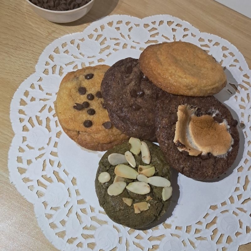 Produk loona`cookie | Shopee Indonesia