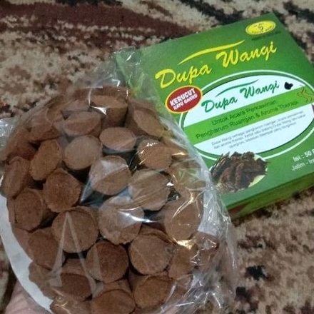 Jual Dupa gaharu Kalimantan wangi model krucut | Shopee Indonesia