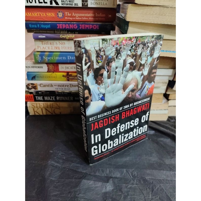 Jual IN DEFENSE OF GLOBALIZATION BY JAGDISH BHAGWATI | Shopee Indonesia