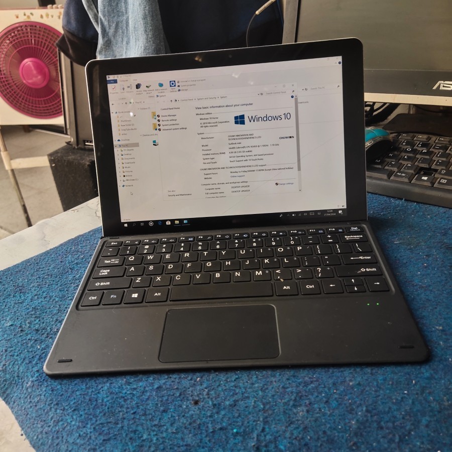 atFoliX 2x Pellicola Protettiva per Chuwi SurBook Mini 10.8 chiaro