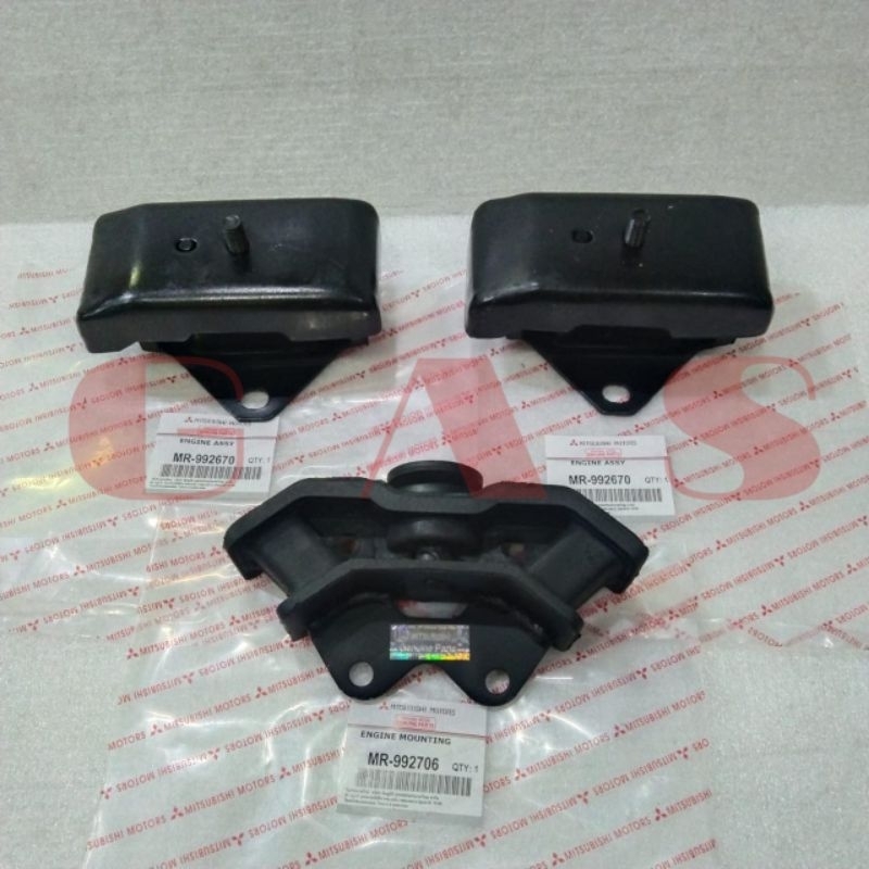 Jual Dudukan mesin Set Komplit Engine Mounting Assy Pajero sport ...