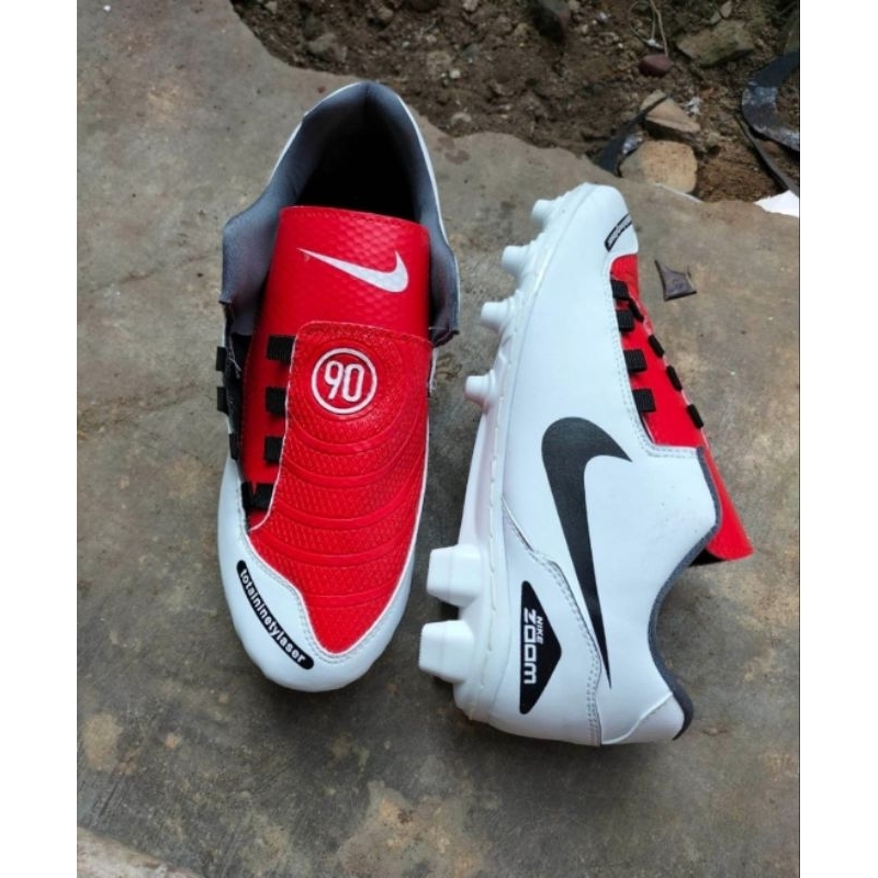 sepatu sepak bola T90 sol sudah di jait keliling 38-43