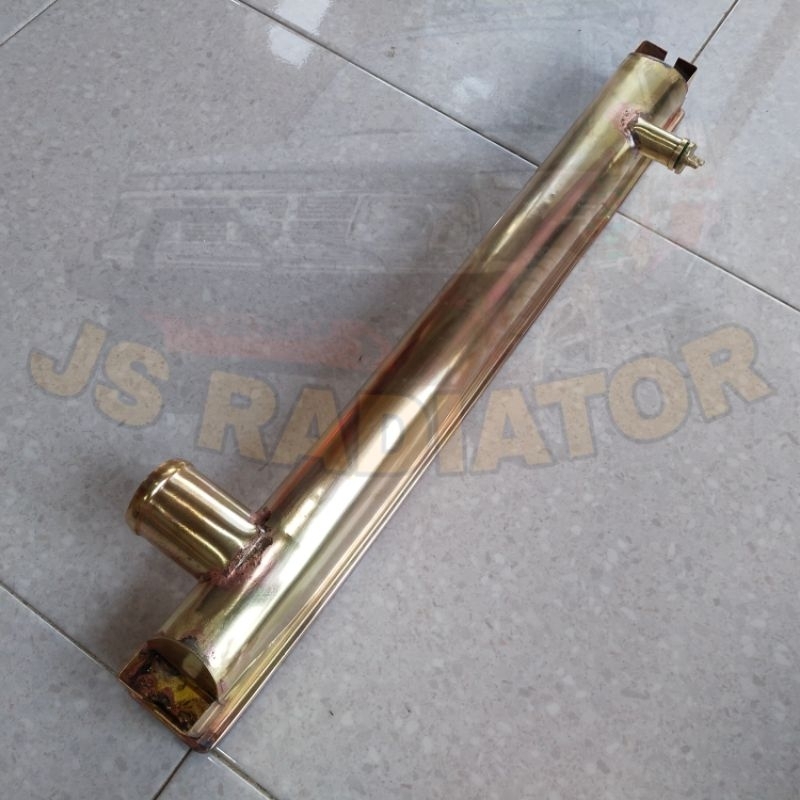 Jual Lowertank radiator hino dutro dyna | Shopee Indonesia