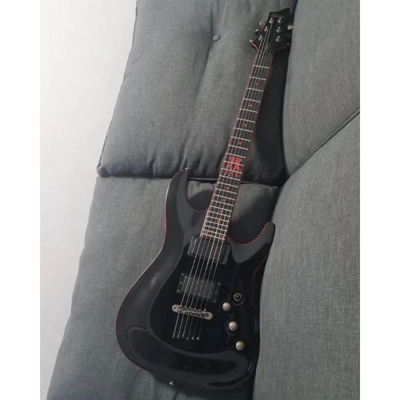 日本未発売 SCHECTER C-1 SHE DEVIL ブラック&レッド（2025年