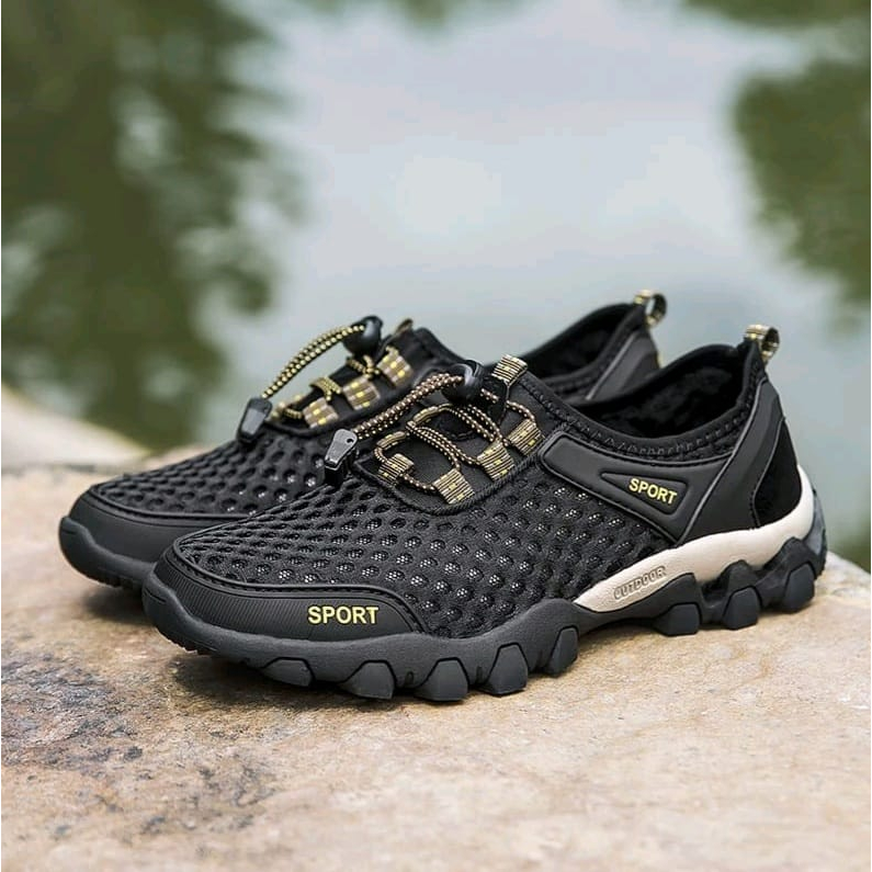 Jual Sepatu Pria Outdoor Sepatu Gunung Tahan Air COD Gratis Ongkir ...
