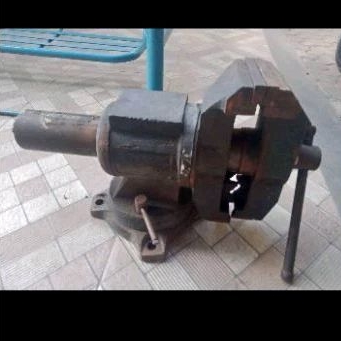 Jual krisbow ragum putar 5 inch multifungsi high quality ragum besi 5 ...