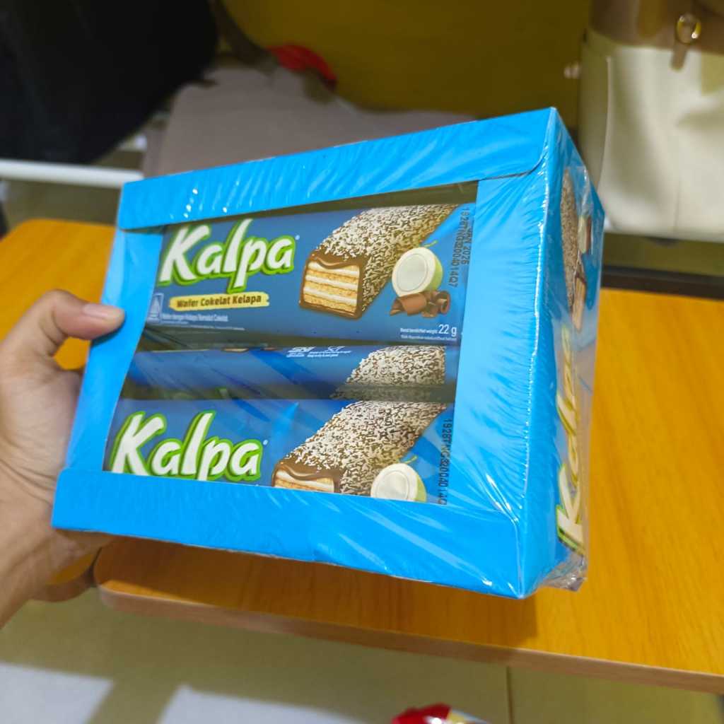 Jual Kalpa Wafer Cokelat Kelapa - Coklat Klapa 1 box 12 pcs 22 gram ...
