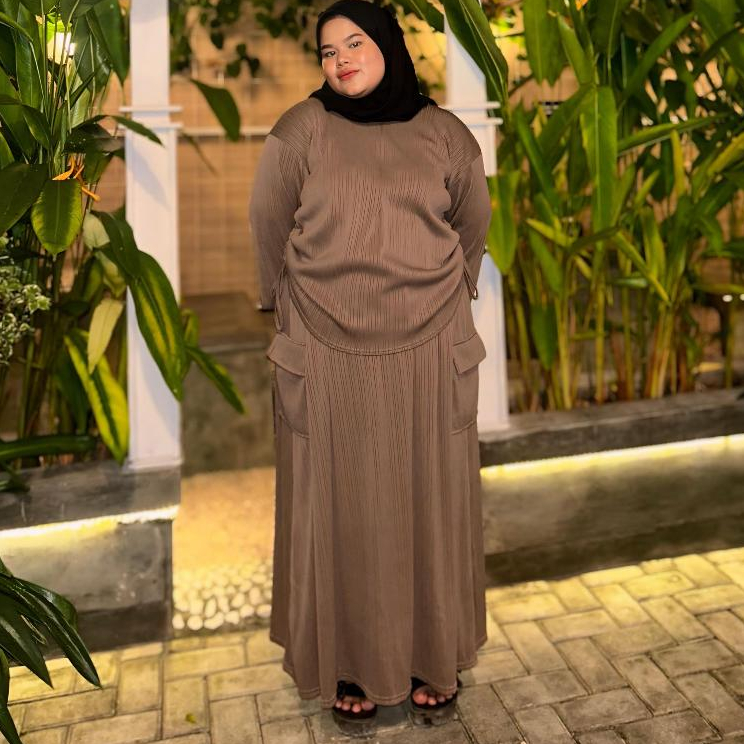Jual JUMBO Set Rok Busui Serut Cargo Knit Condru Oneset Rok Bigsize ...