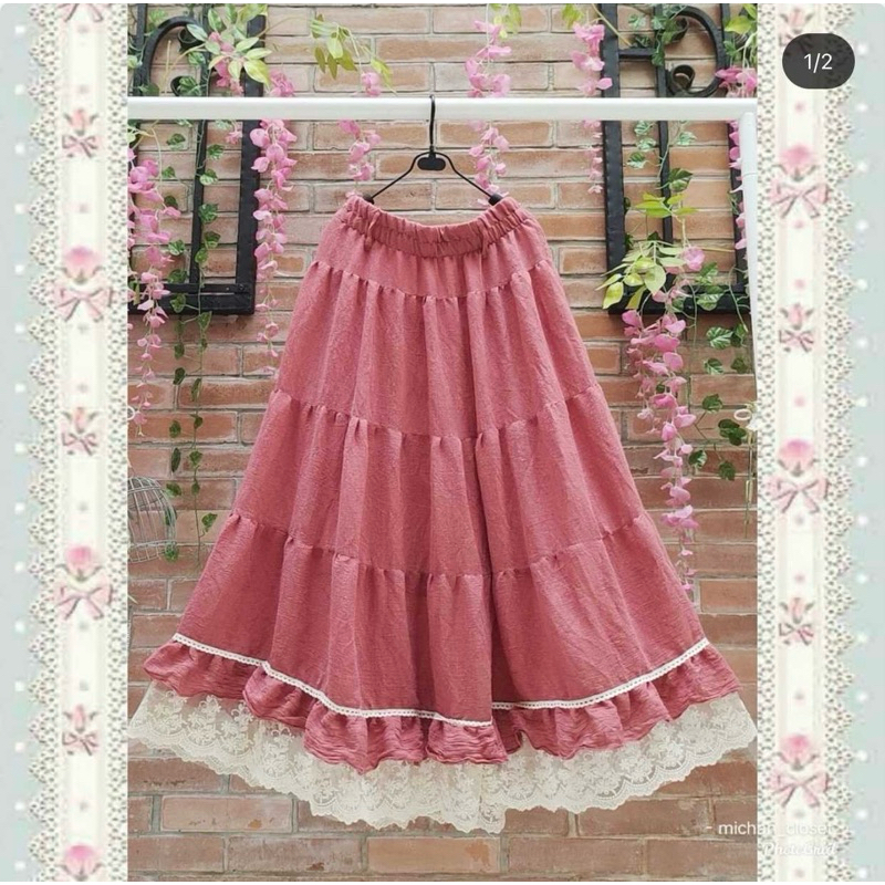 Jual preloved rok renda pink rok cantik | Shopee Indonesia