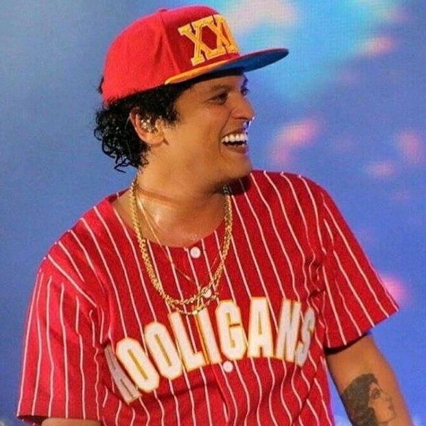 Jual JERSEY BASEBALL BRUNO MARS HOOLIGANS 24K UNISEX | Shopee Indonesia