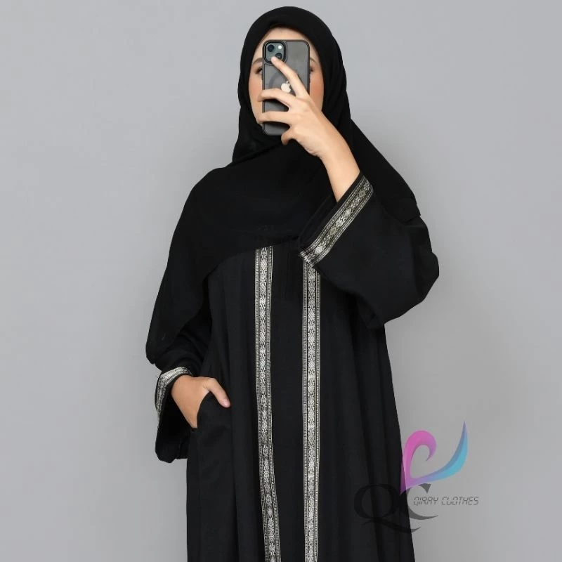 Abaya Madina Arabic Style Tampilan Depan