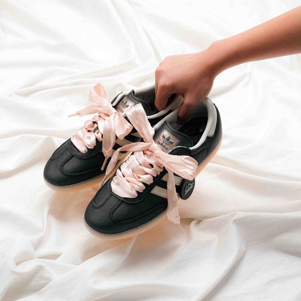 adidas gazelle silver green womens Ribbon Laces