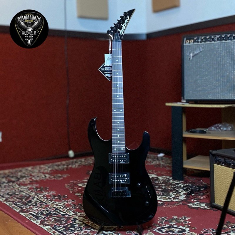 Jackson Guitar JS12 Dinky 24-Fret In Black With Amaranth Fretboard