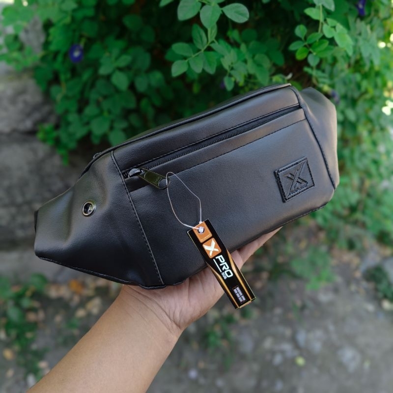 Cardinal Man Classic Waist Bag Pria main image 1