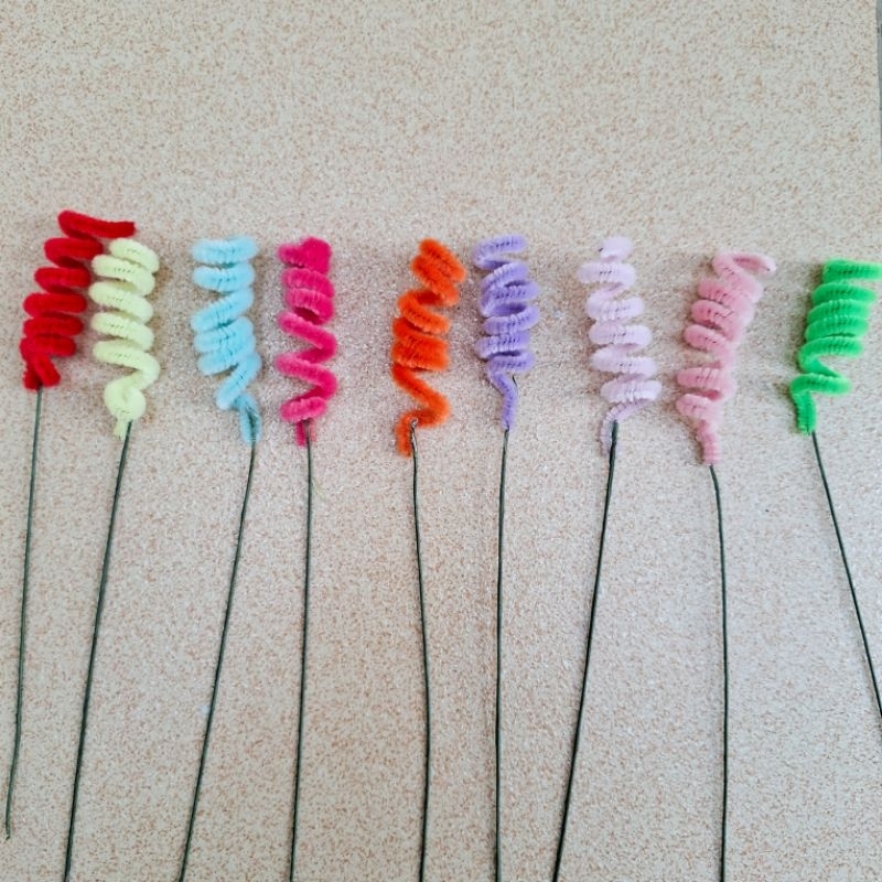 Jual Bunga Spiral / Bunga Pipe Cleaner / Bunga Kawat Bulu / Bunga ...