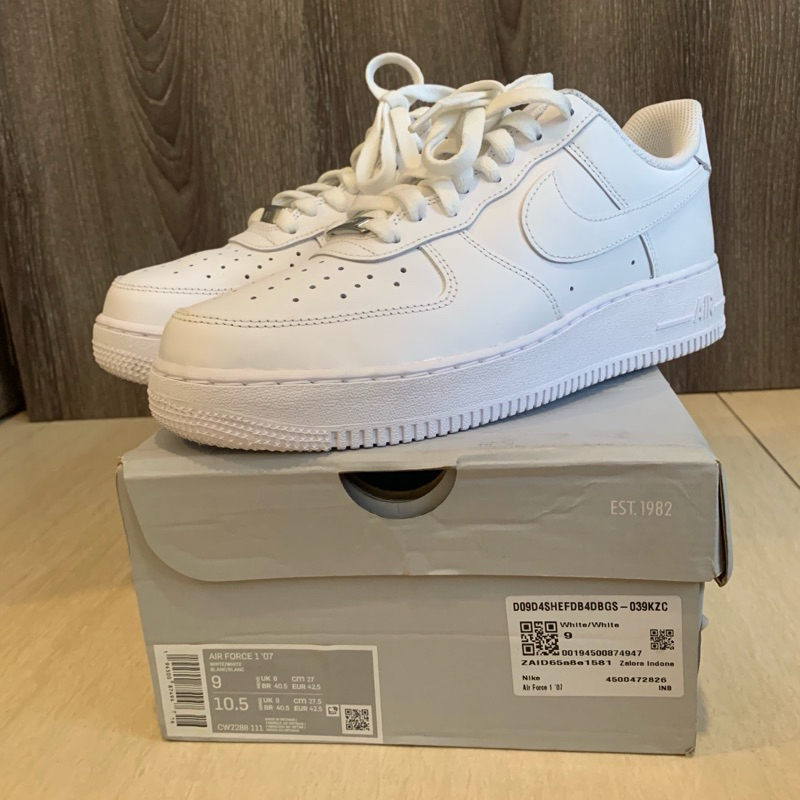 Sepatu Nike Air Force One 07 Size 9 27 cm