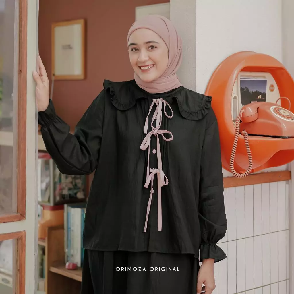 Warna 4