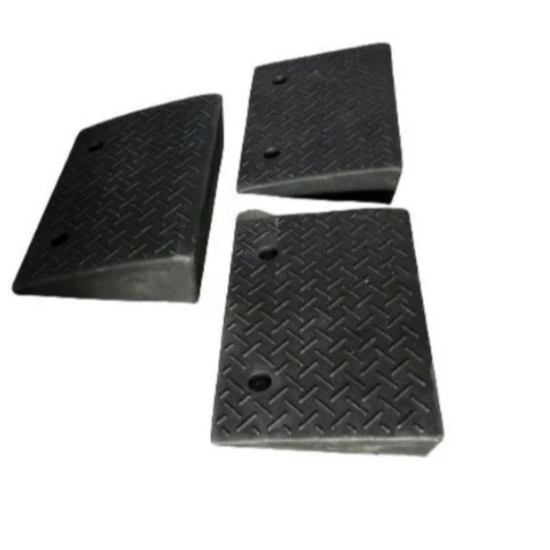 Jual Tanjakan Mobil Rubber Ramp / Rubber Rump PVC Rubber Untuk Tanjakan ...