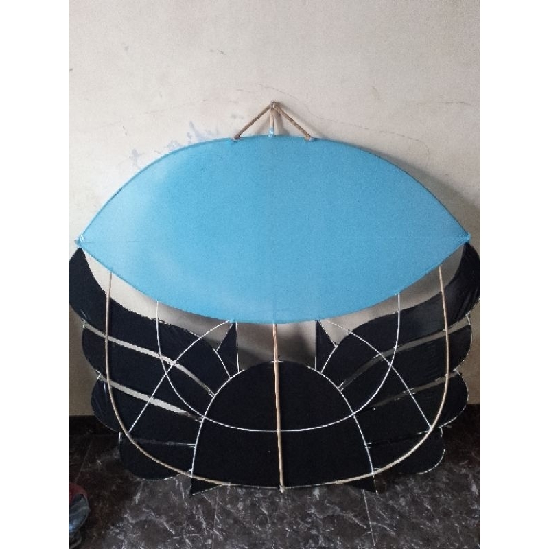 Jual layangan suwangan ram raman empet ukuran 1meter satu set sama ...
