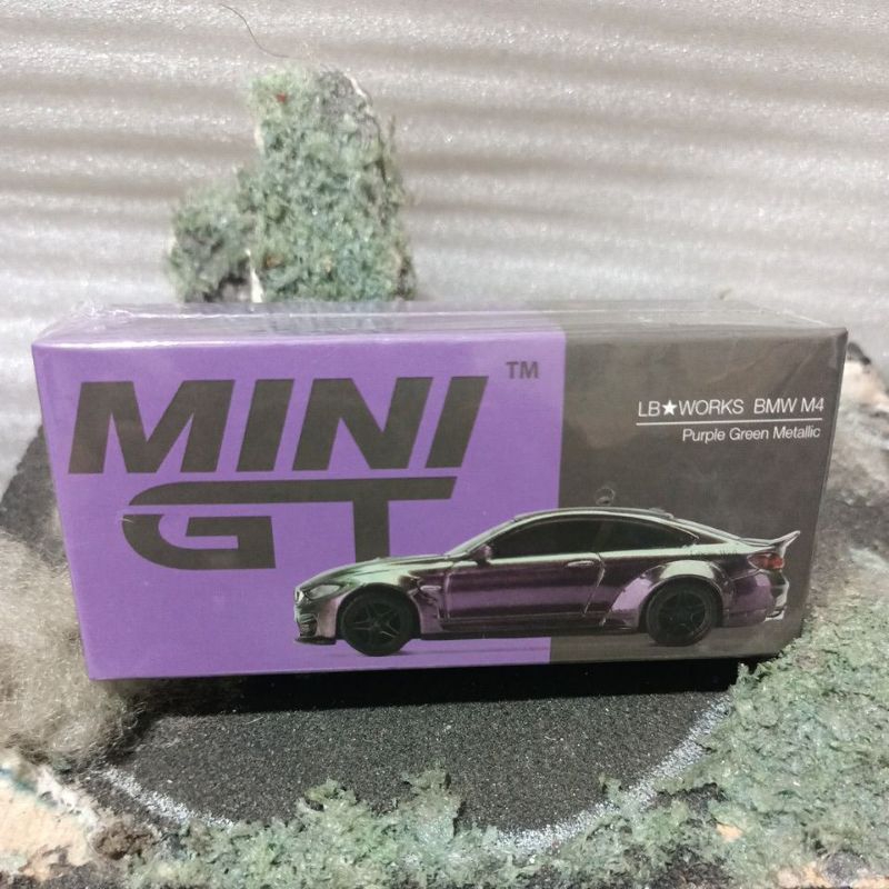 Jual Mini GT#228 LB WORKS BMW M4 - Purple Green Metallic (Free ...