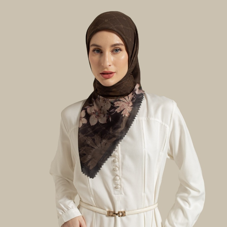 Wulang Narawangsa Hijab Segi Empat ⁠Soft Flower Choco Biscuit Kerudung Segi Empat Hijab Motif Segi Empat Hijab Voal Premium