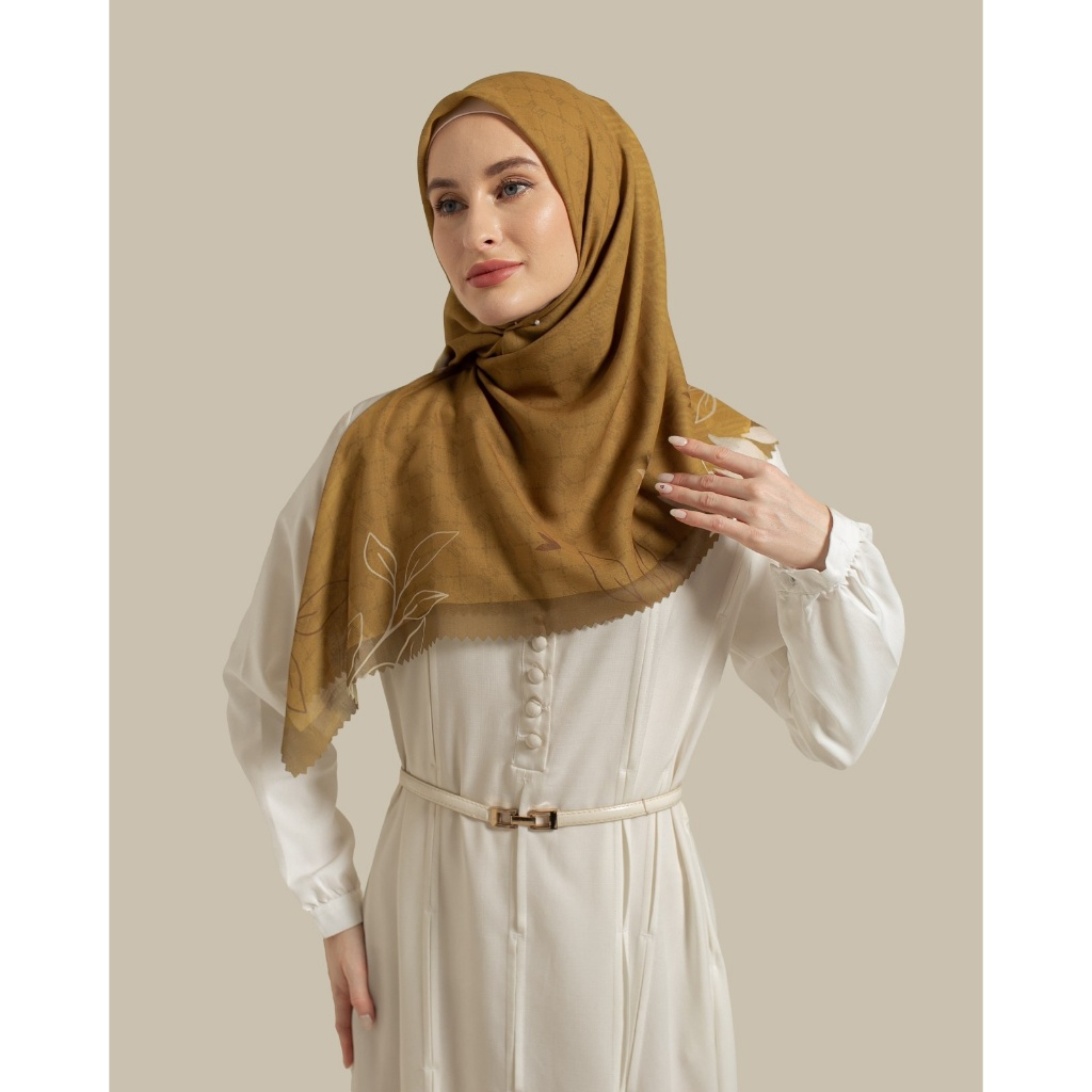 Wulang Narawangsa Hijab Segi Empat Gold Aurum 1 Kerudung Segi Empat Hijab Motif Segi Empat Hijab Voal Premium
