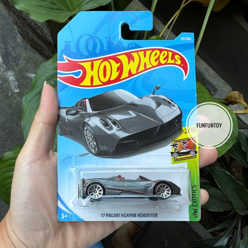 Jual Hotwheels Hot Wheels 17 Pagani Huayra Roadster Shopee Indonesia 3514