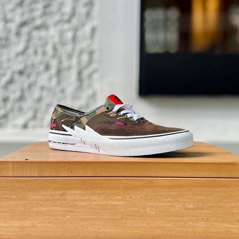 Jual VANS AUTHENTIC x AAPE BOLT CAMO | Shopee Indonesia