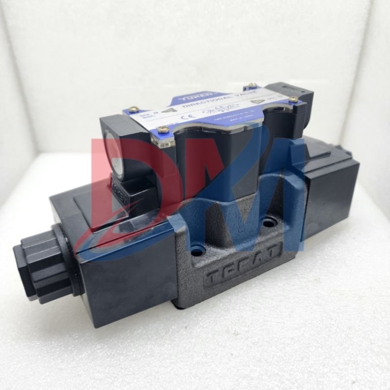 Jual DIRECTIONAL VALVE / SOLENOID VALVE YUKEN DSG-03-3C3-A240-50HZ MADE ...