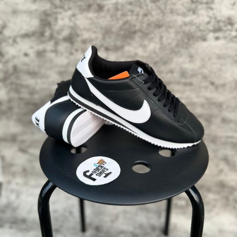 sepatu cortez