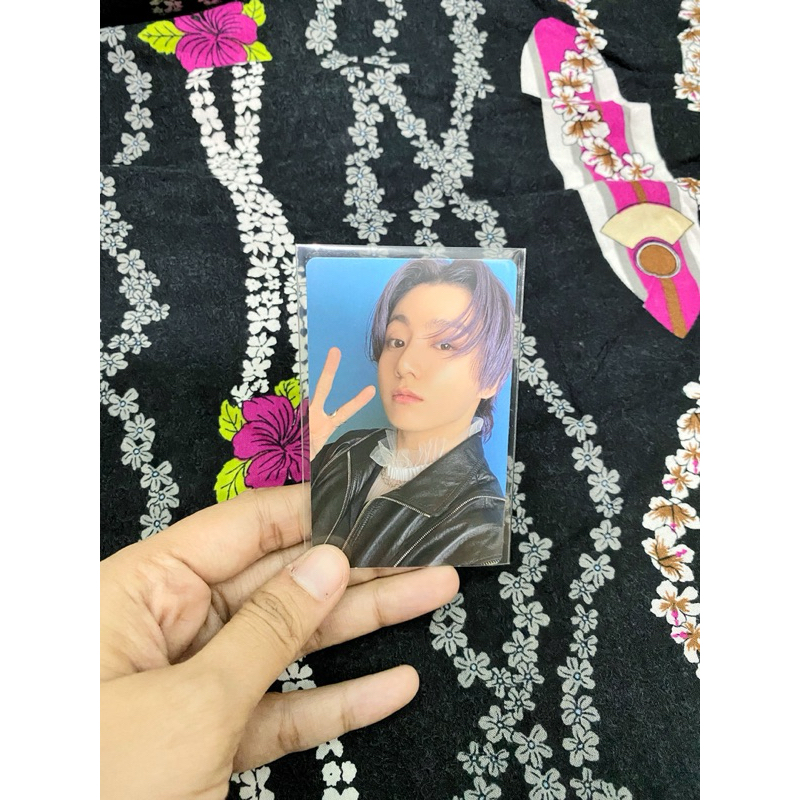 Jual BTS Jungkook Butter Photocard (official) Shopee Indonesia