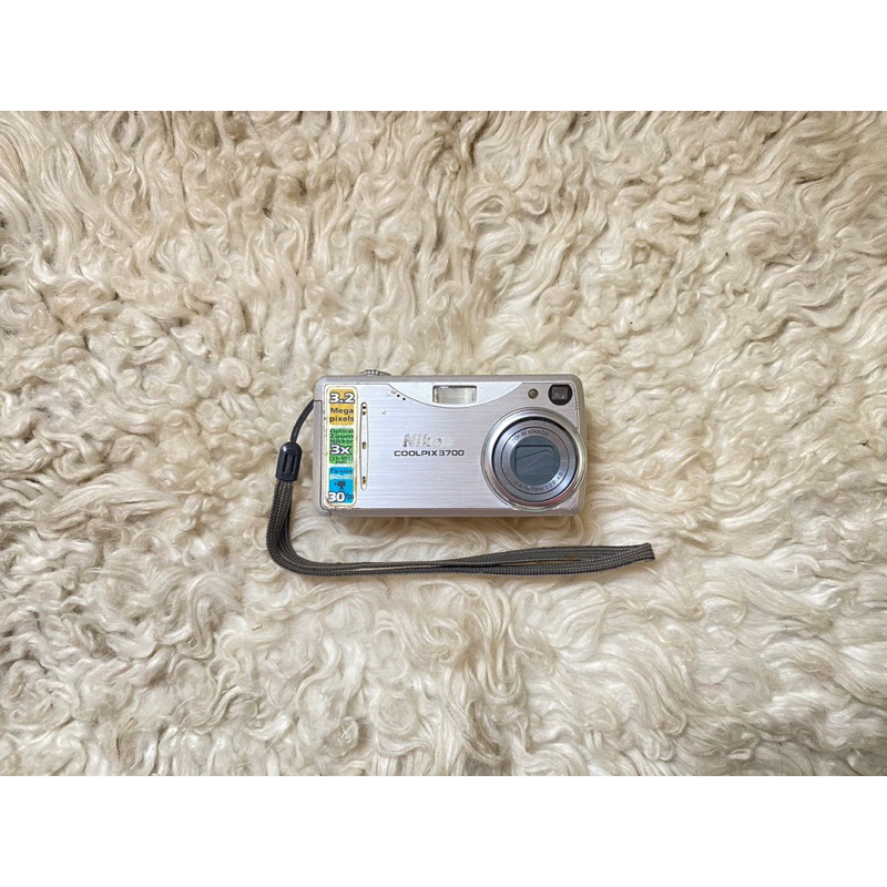 Akkuversum Ersatzakku Für Nikon Coolpix 3700 – 900 MAh, Li-Ion, Kompatibel & Sicher
