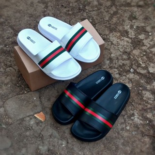 Harga store slipper gucci