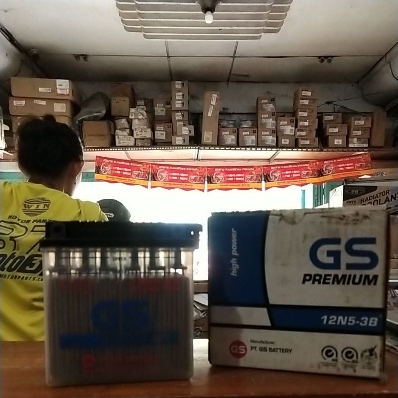 Jual Aki GS Premium 12N5-3B 12 Volt 5 Ampere | Shopee Indonesia