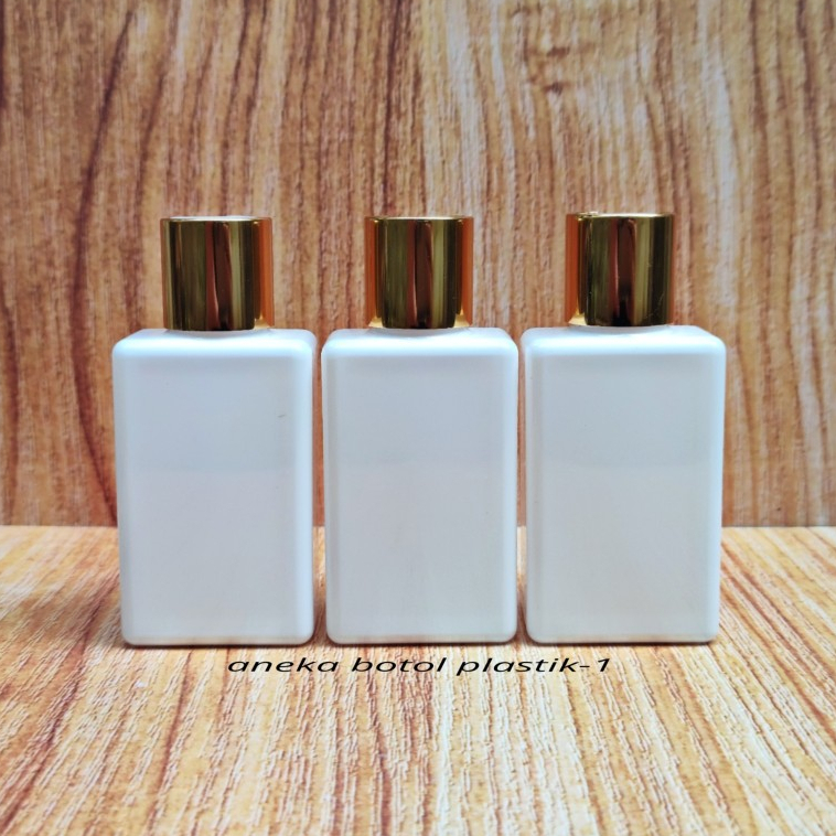 Jual Botol Presstop 100ml Kotak Pet Putih / Botol Kotak 100ml Presstop ...