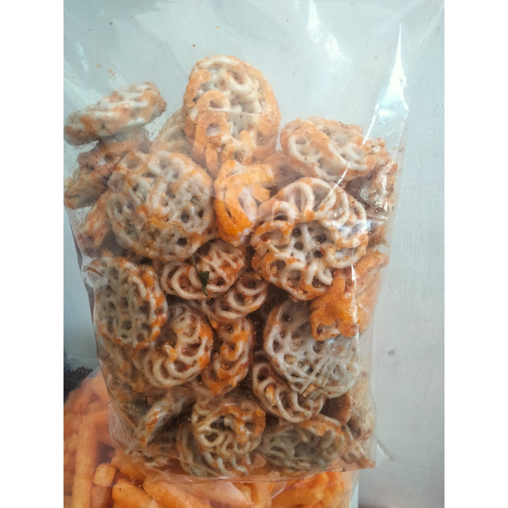 Jual Aneka Snack Pedas Berat 250gr Kerupuk Seblak Bantet Rafael