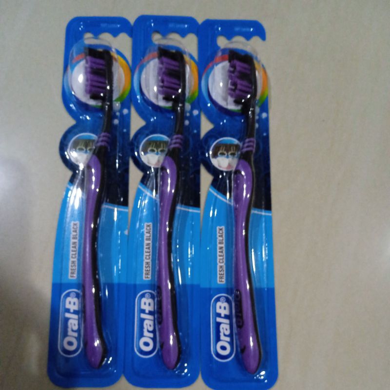 Jual Oral B Sikat Gigi Fresh Clean Black Soft 1 Pc | Shopee Indonesia