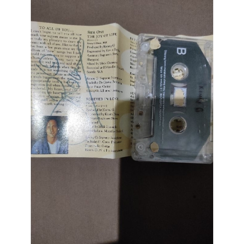 Jual kaset pita KENNY G instrumen saxophone album breathless Shopee