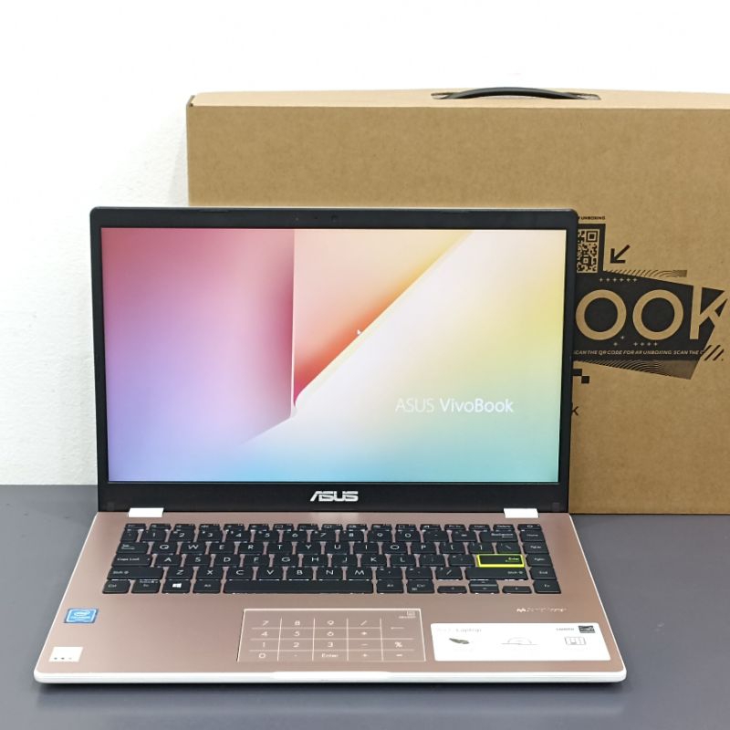 Jual Laptop Asus Vivobook E410ma Intel Celeron N4020 4gb Ssd 512gb Rosegold Likenew Shopee 9324