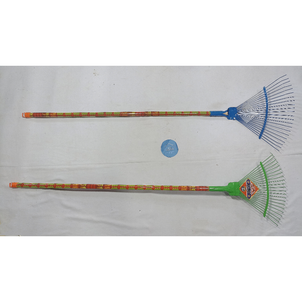 Jual SAPU GARUK DAUN BESI ANTI KARAT PATAH TAMAN GAGANG KAYU HALAMAN ...