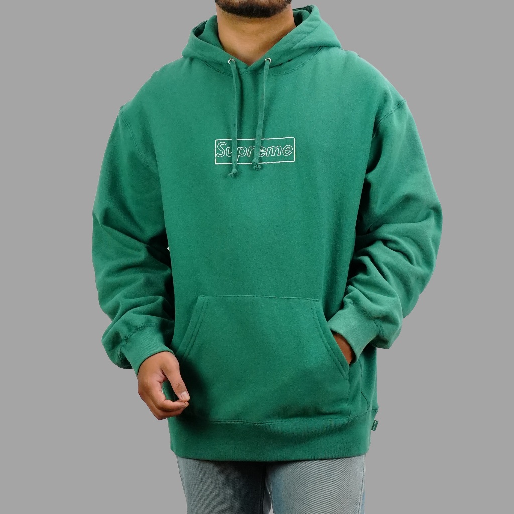 ライトパインS】Supreme Kaws Chalk Logo フーディ